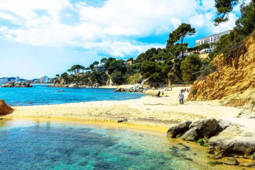 Apartamento En Centro Platja D'Aro Daire Dış mekan fotoğraf
